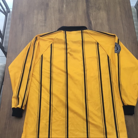 Soccer Referee Uniform & Flag - Picture 2 of 5